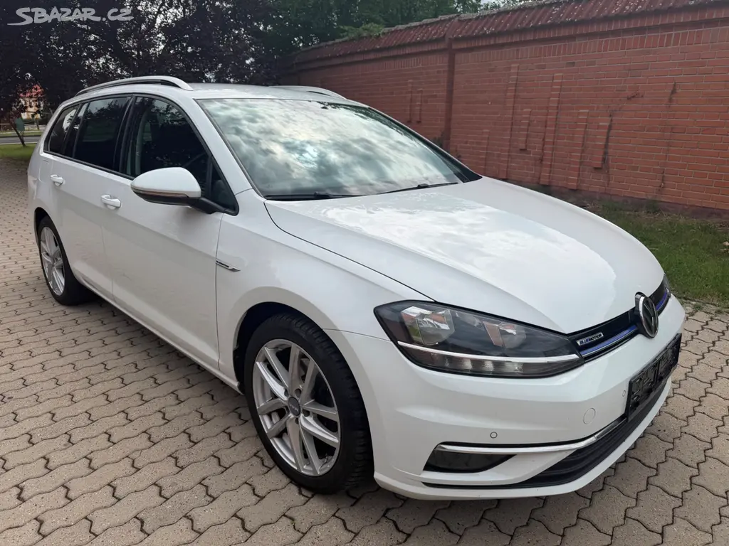 VOLKSWAGEN GOLF 1.5 TSI BLUEMOTION 2019